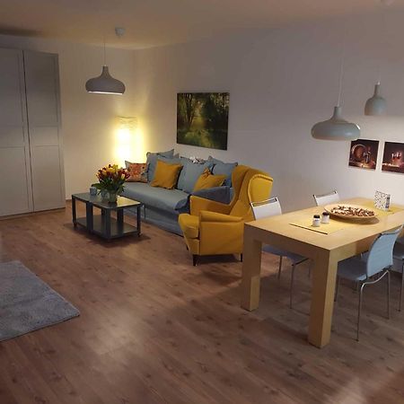 Apartman Pod Kopeckem Apartment Mikulov Luaran gambar