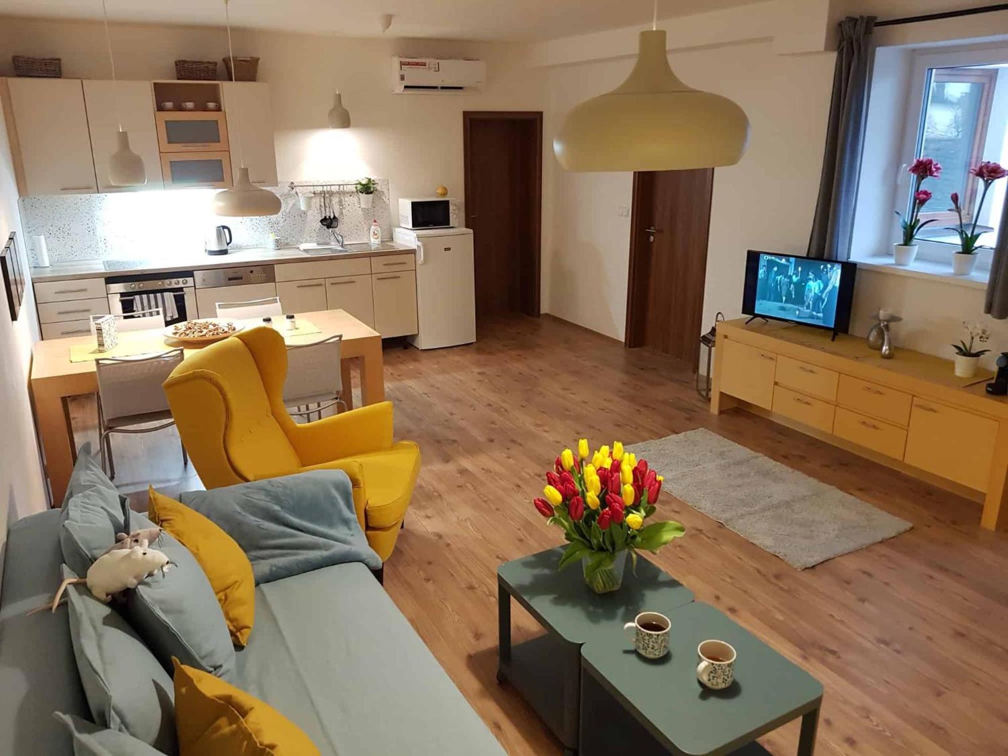 Apartman Pod Kopeckem Apartment Mikulov Luaran gambar