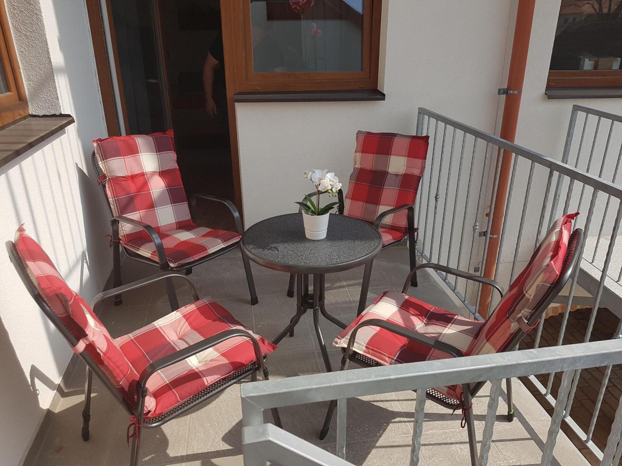 Apartman Pod Kopeckem Apartment Mikulov Luaran gambar